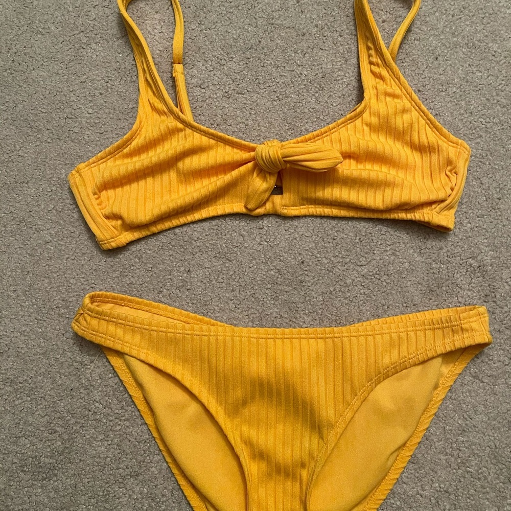Xhiliration Bikini Target